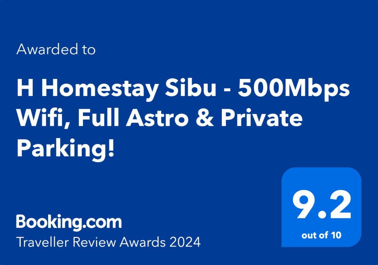H Homestay Sibu - 500Mbps Wifi, Full Astro & Private Parking! Kültér fotó